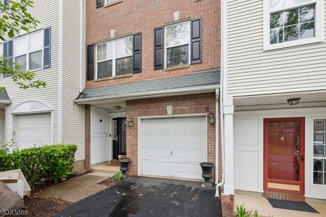 Building Photo - 5 Prescott Ct