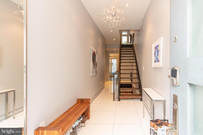Foto del edificio - 1521 Bainbridge St