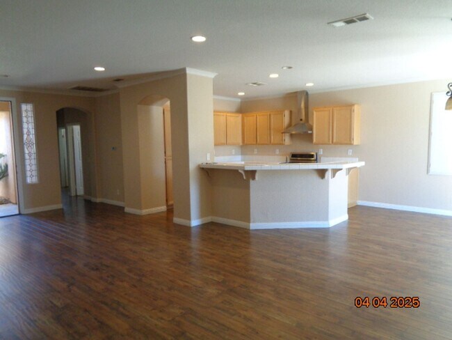 Building Photo - Beautiful West Lancaster Pool Home Offering 1871 sq. ft.