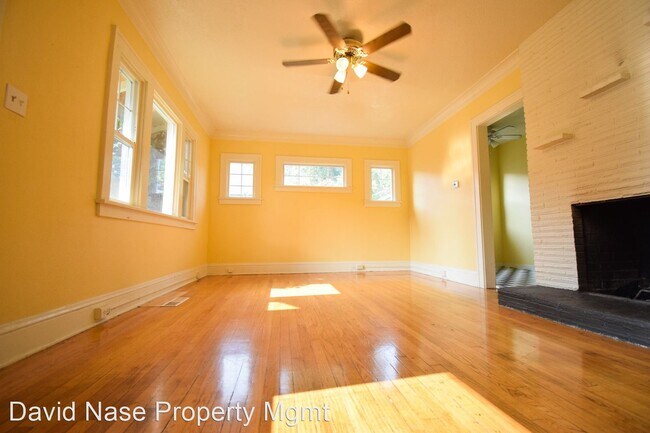 Building Photo - 3 br, 1 bath House - 2105 N Kilpatrick Street