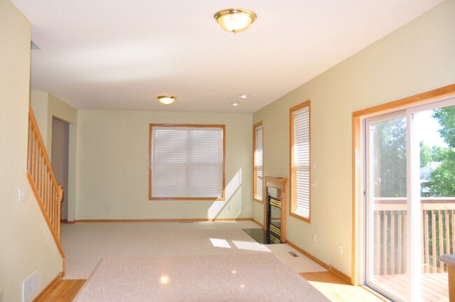Foto del edificio - 9150 Merrimac Ln N