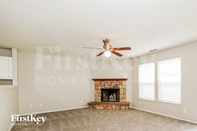 Foto del edificio - 2732 Redland Ln