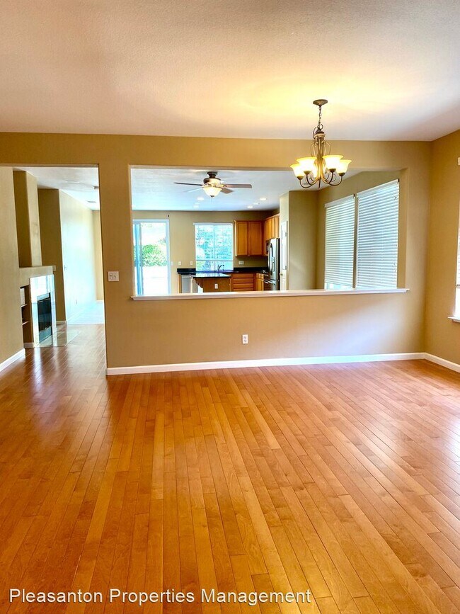 Foto del edificio - 3 br, 2 bath House - 20 Nerine Court