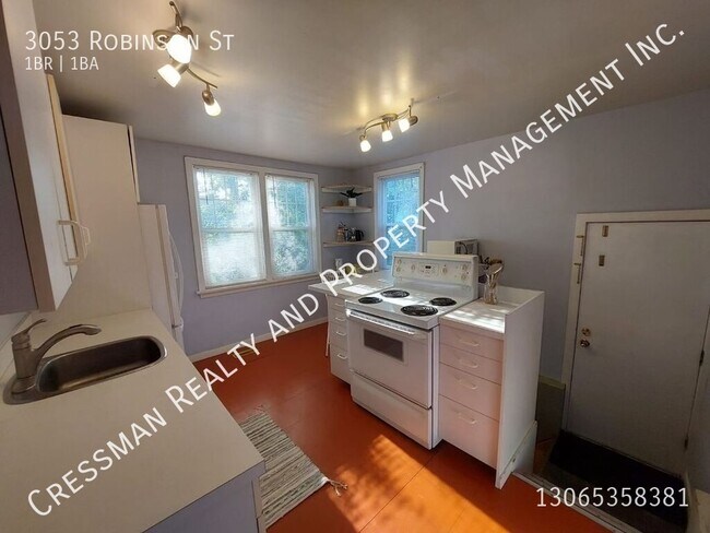 Photo du bâtiment - 1 Bedroom Full House in Lakeview