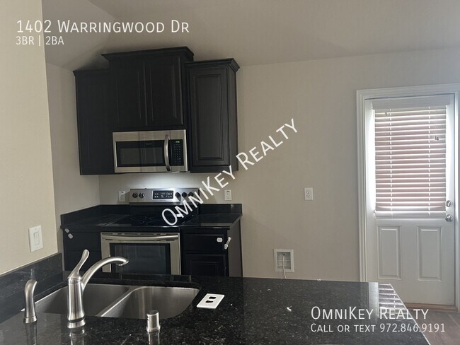 Foto del edificio - 1402 Warringwood Dr