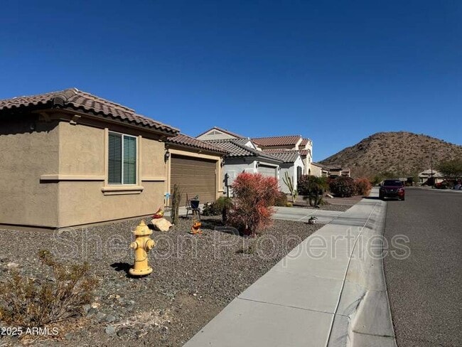 Building Photo - 6516 W Madre Del Oro Dr