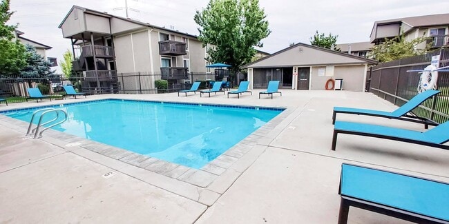 Foto del edificio - Apartments at Decker Lake – Your Everyday Retreat