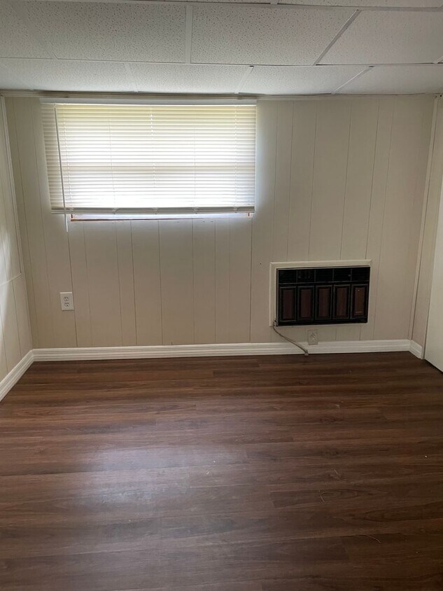 Foto principal - Adorable 3 bedroom 2 bathroom