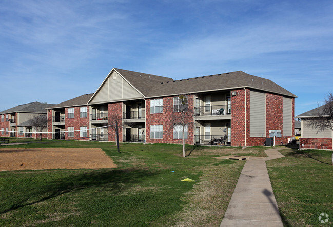 Building Photo - Grace Townhomes