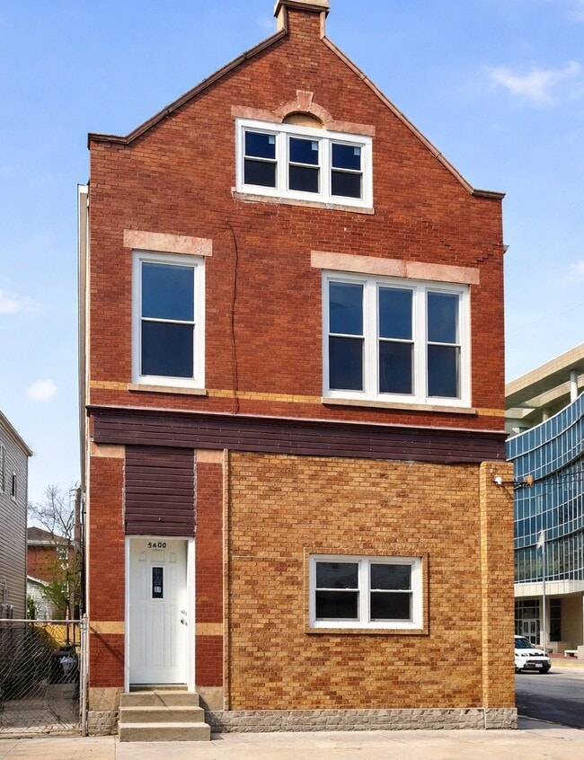 Foto del edificio - 5400 W 23rd St