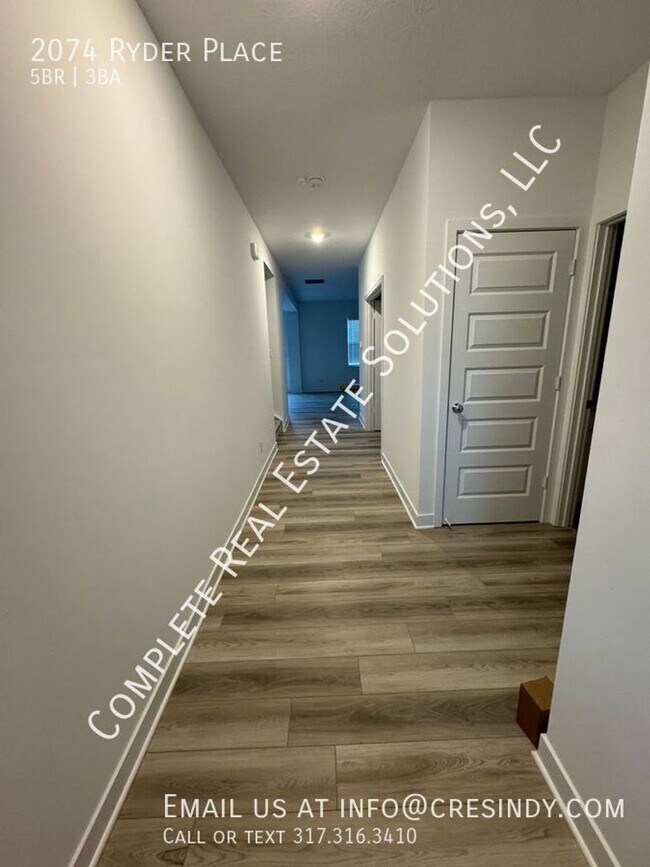 Foto del edificio - Now Showing this 5BR, 3BA home located at ...