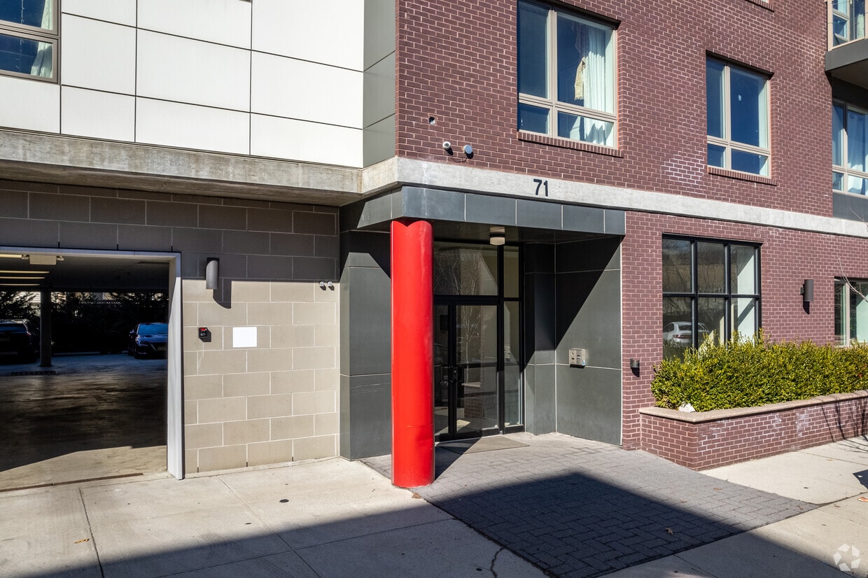 Entrance - The Malibu Apartments