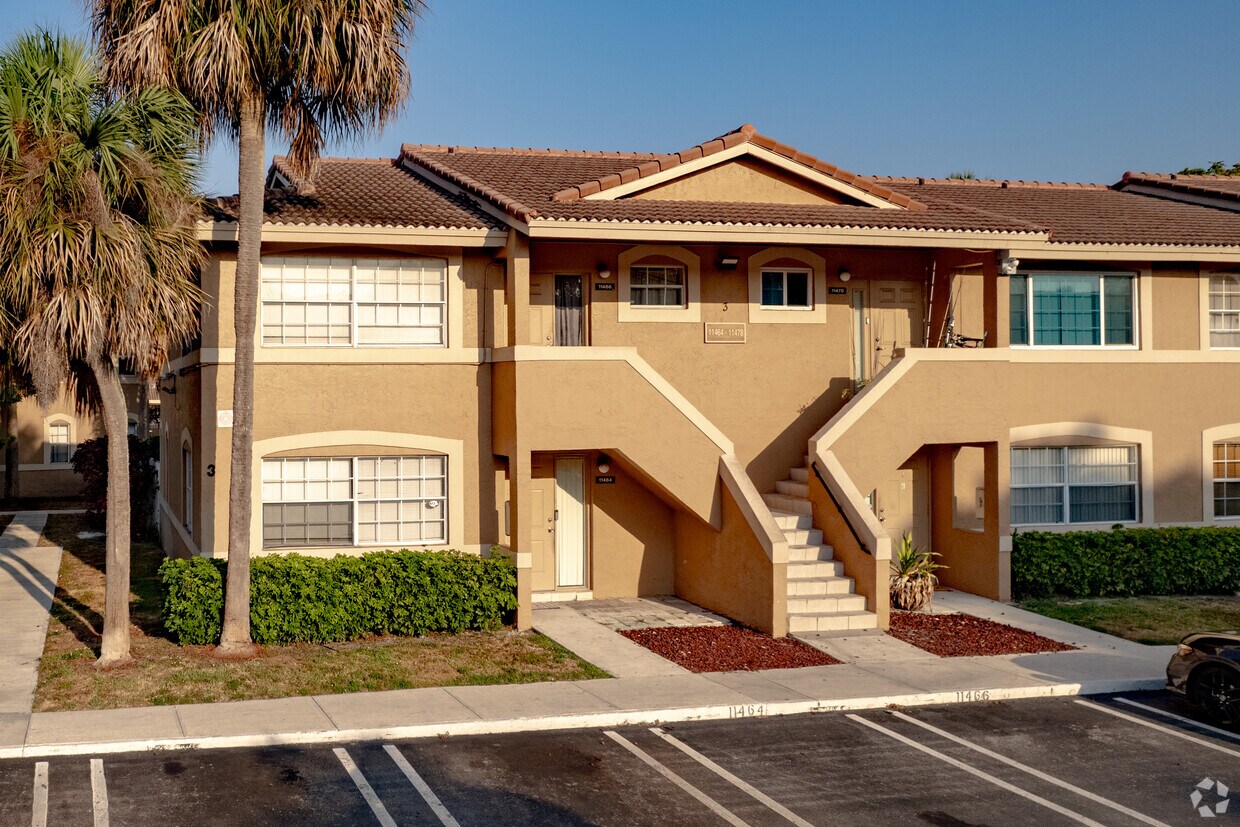 Primary Photo - Coral Village Condominiums
