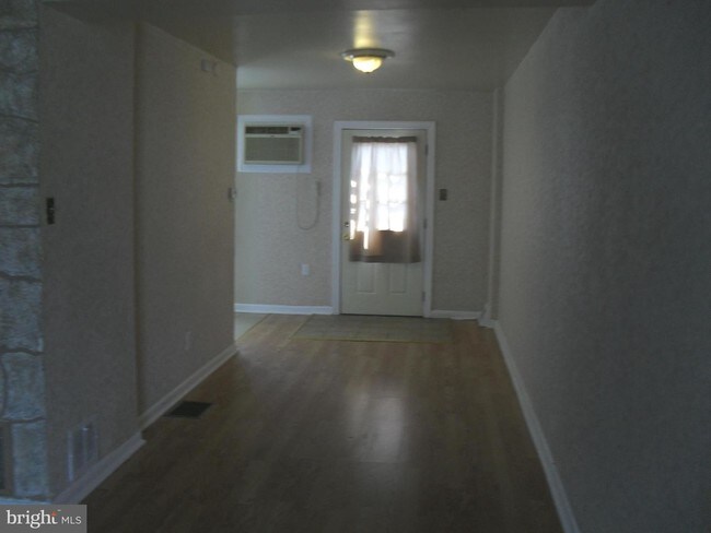 Building Photo - 4229 O St