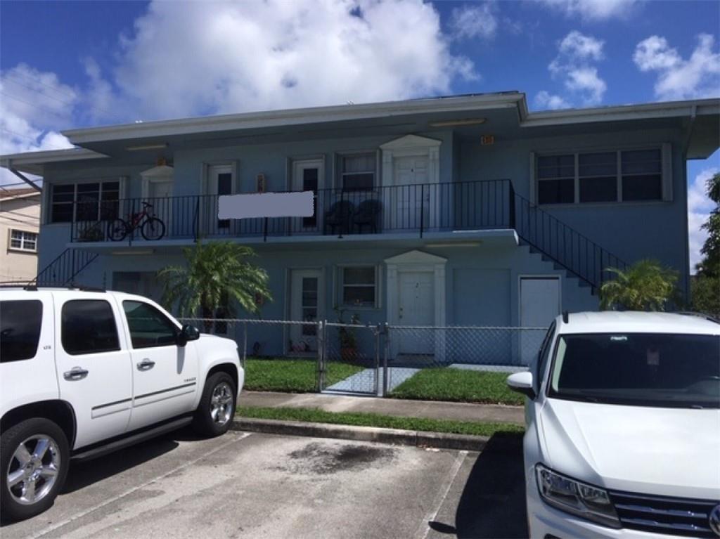 Foto del edificio - 1800 NE 170th St