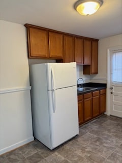 Building Photo - 101 S Holly Ave