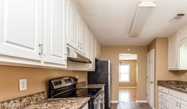 Building Photo - 560 Allens Landing Ct