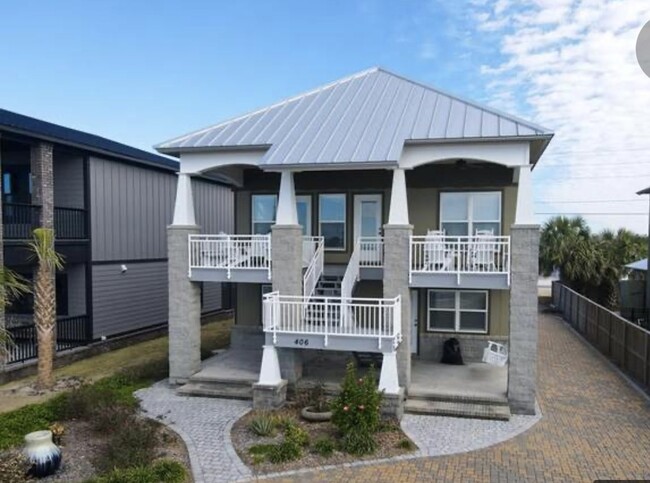Building Photo - 406 US-98