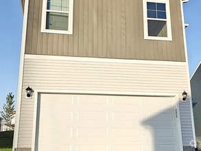 Building Photo - 10809 S 178th Ave