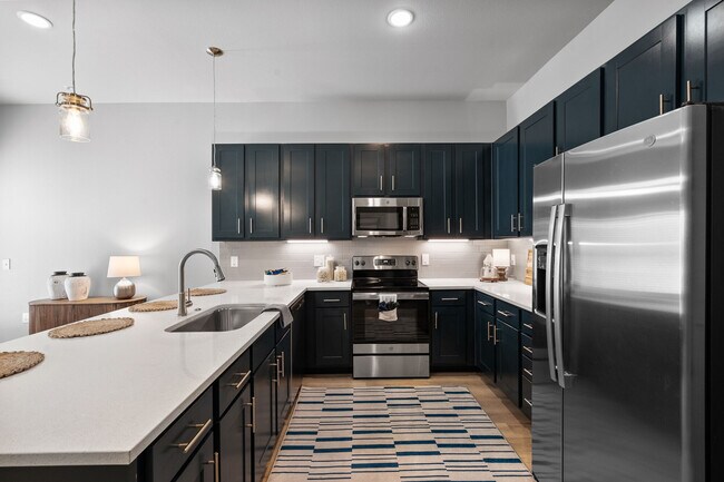 Interior Photo - The Gibson