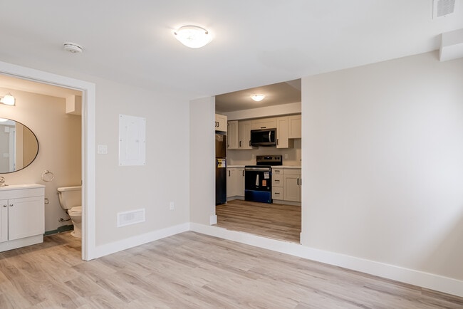 Building Photo - 64 Collete Crescent