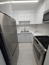 Building Photo - 7101 SW 89th Ct