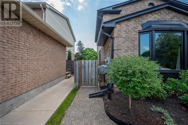 Building Photo - 3386 Palmer Dr