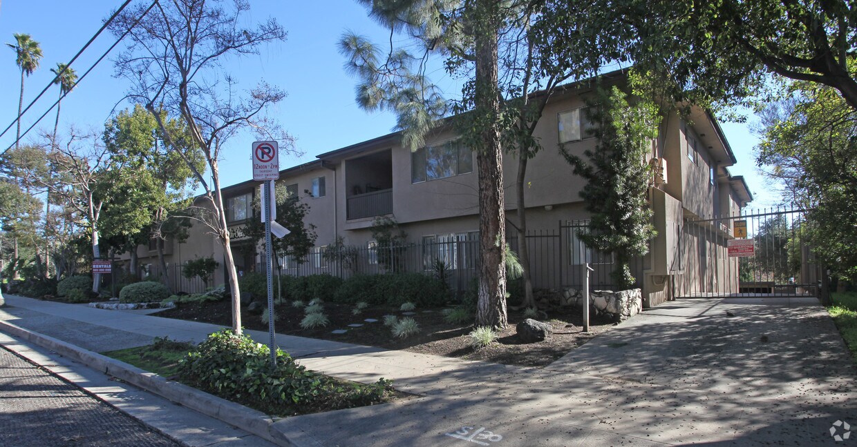 Foto principal - 606 N Avenue 66