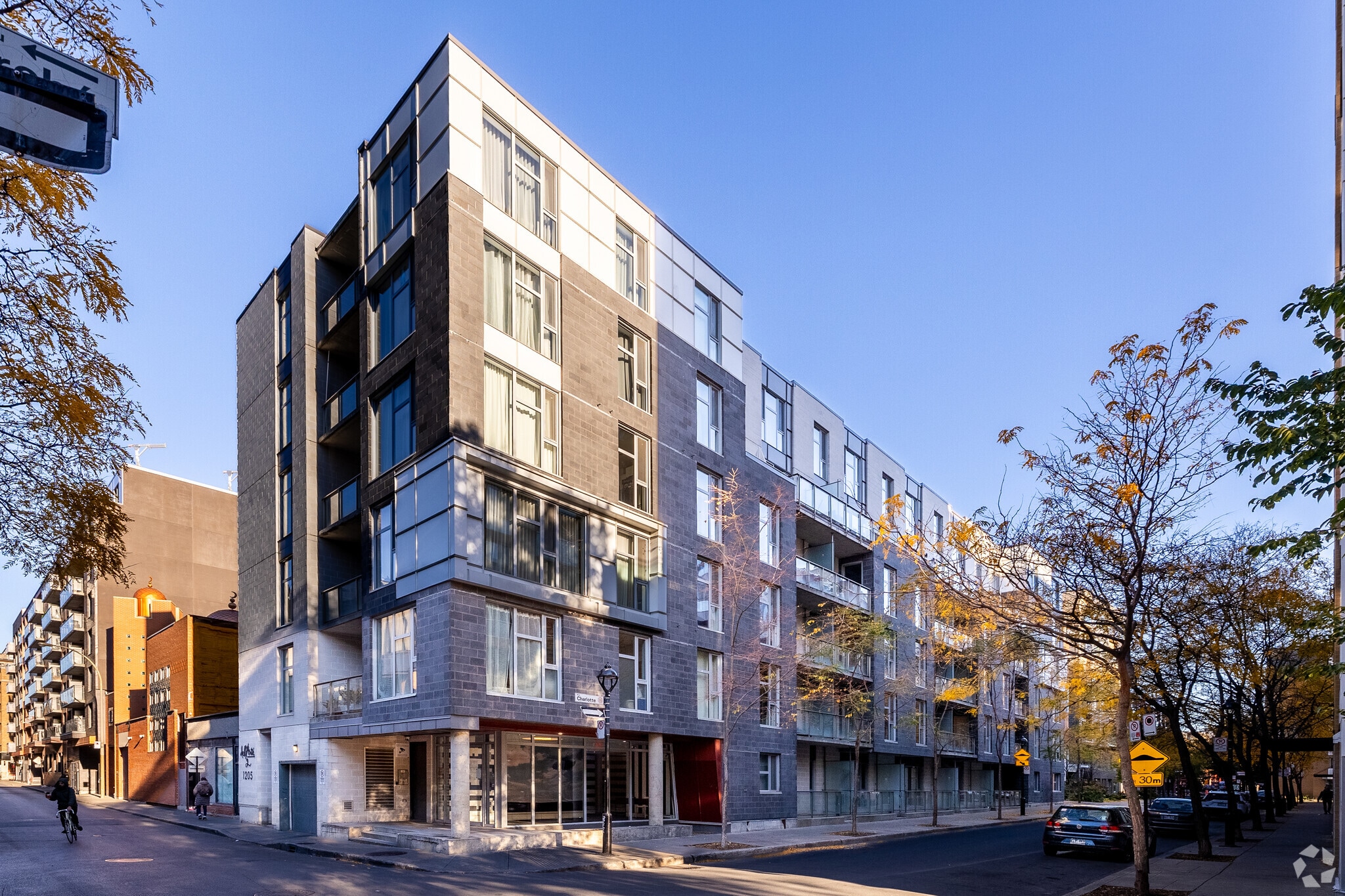 Dell'Arte Condominiums 2