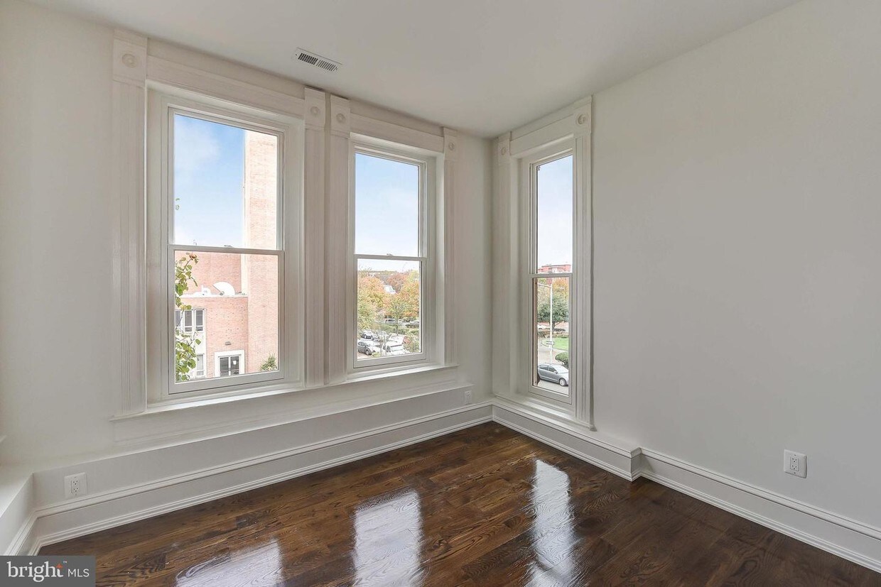 Foto principal - 501 Seward Square SE