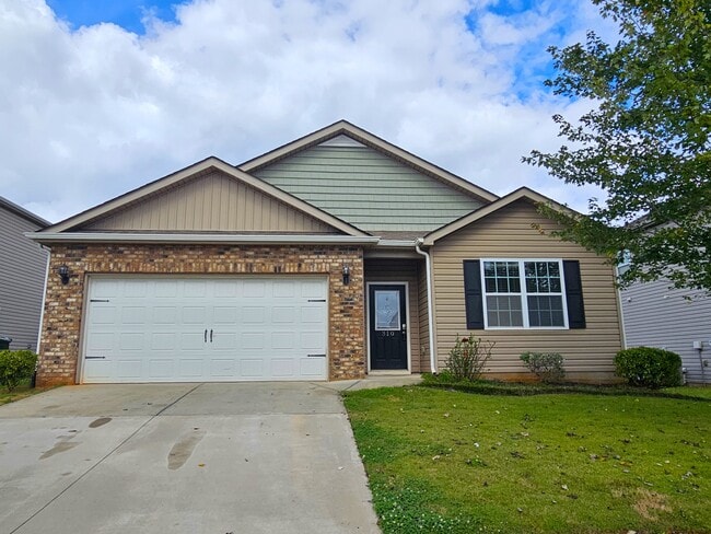 Building Photo - 310 Cabot Hill Ln