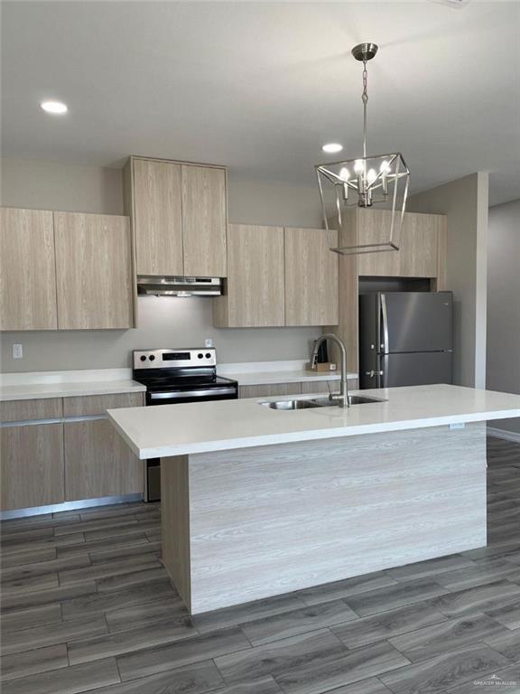 Foto del edificio - 20-3 1/2 3 1/2 St