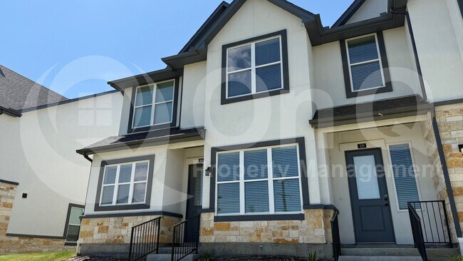 Photo - 309 Mule Deer Mews Townhome