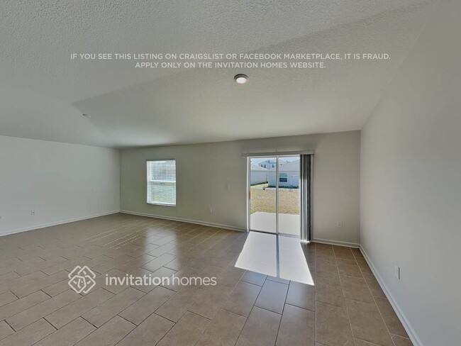 Building Photo - 4060 Tug Hl Ln