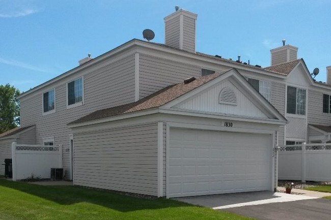 Building Photo - 1830 121st Ln NW