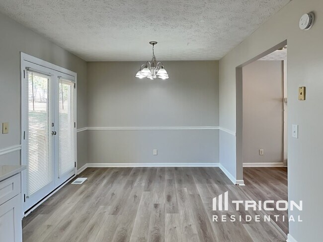 Building Photo - 123 Colemans Bluff Dr