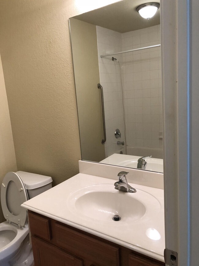 Foto del edificio - 21469 W Wallis Dr