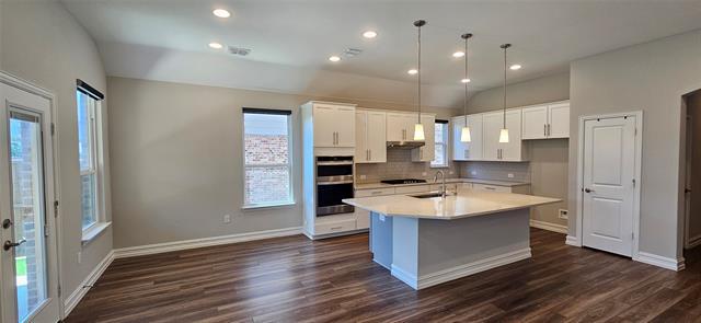 Building Photo - 2720 Southampton Dr