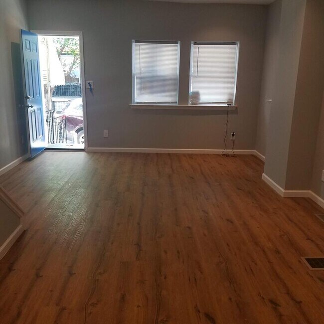 Foto del edificio - 1417 N Felton St