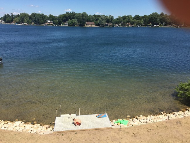 Bostwick Lake Public dock - 6760 Elmview Ave NE