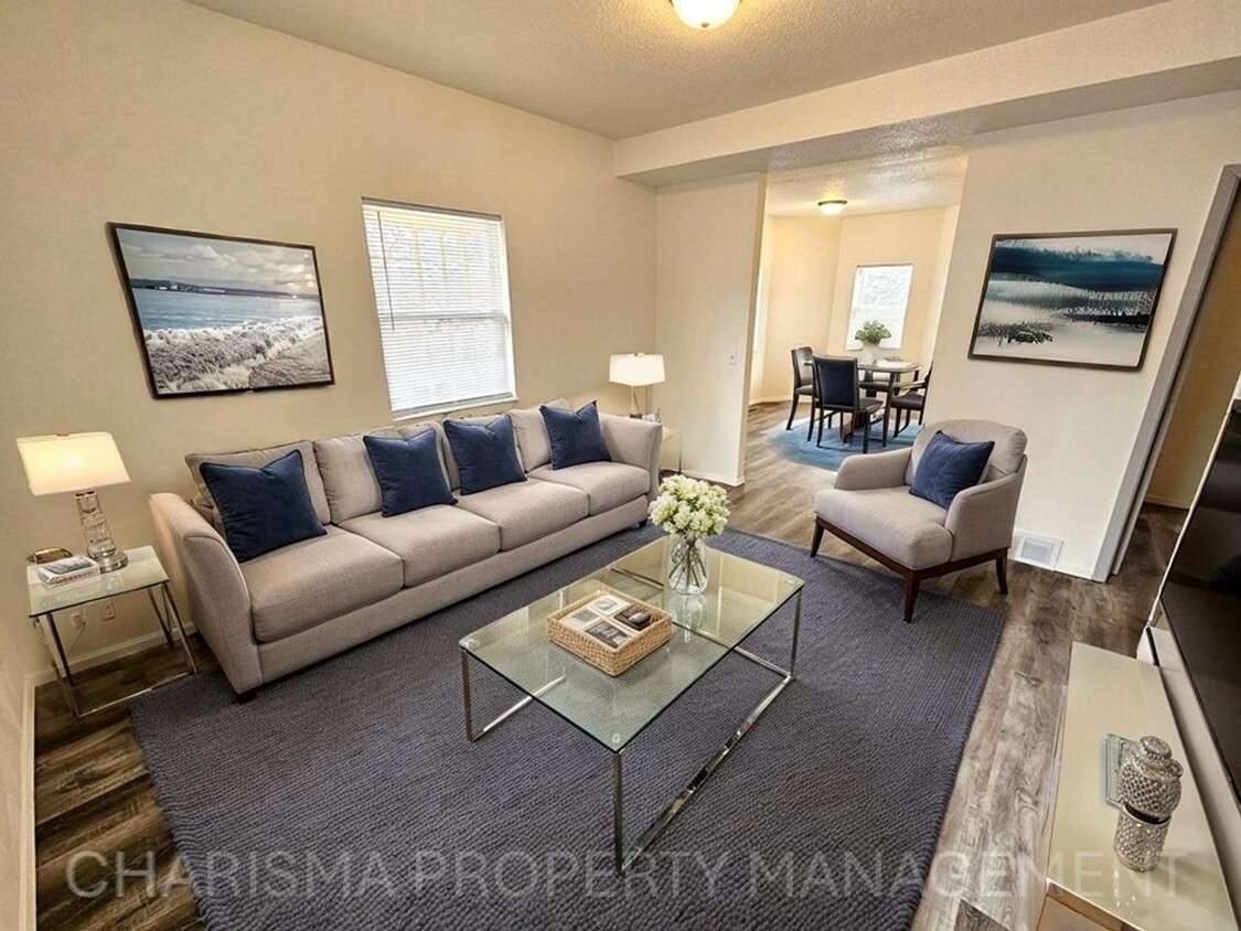 Primary Photo - Cozy Two-Bedroom Apartment – Great Locatio...