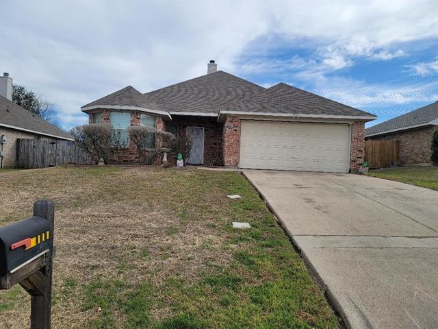 Primary Photo - 3424 Cobblestone Dr