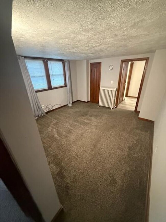 Foto del edificio - 4924 Davenport St