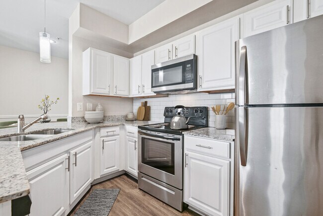 2x1 925 pies cuadrados B1U - Unidad 05203 Cocina_003 - Avery