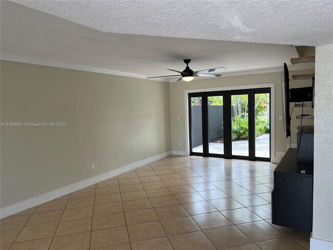 Building Photo - 6752 Crooked Palm Terrace