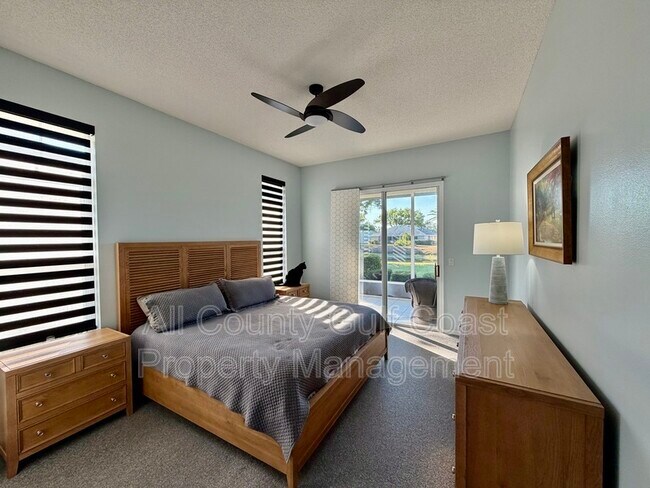 Foto del edificio - 572 Catalina Isles Cir