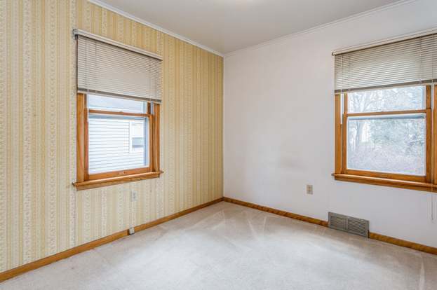 Foto del edificio - 618 Leonard Ave