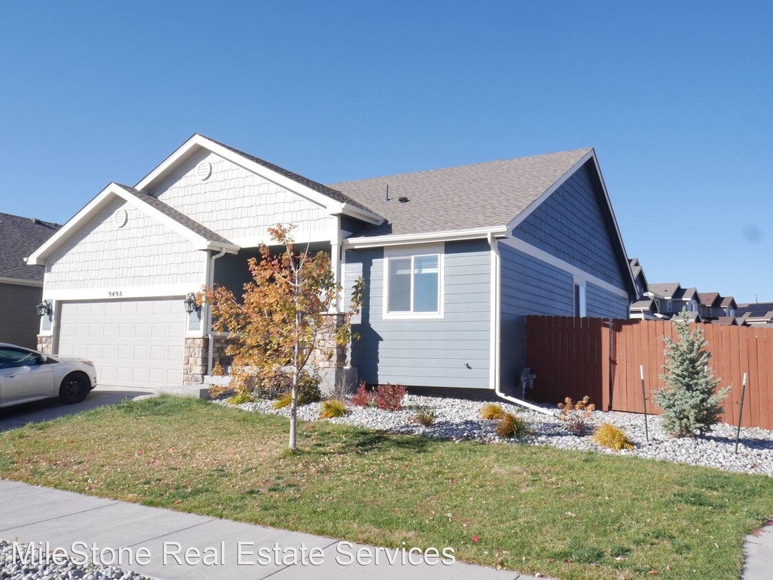 5 br, 3 bath House 9498 Beryl Drive House Rental in Peyton, CO