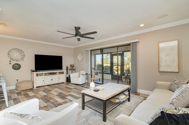 Foto del edificio - 334 Lofts Dr