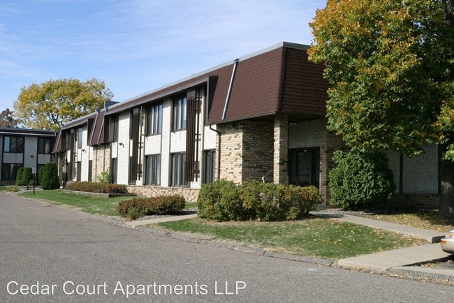 Building Photo - 9005 Old Cedar Ave S